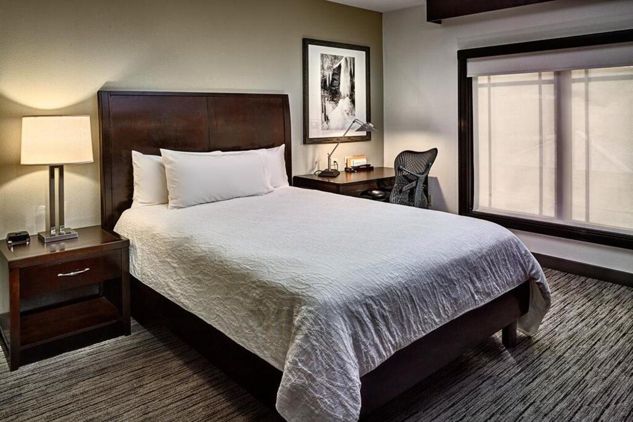 Hampton Inn Houston Near The Galleria Exterior photo