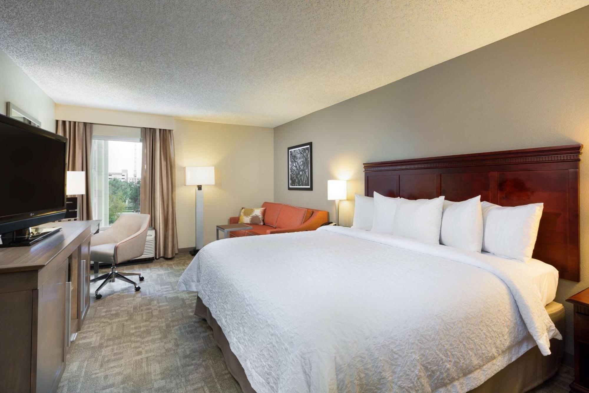 Hampton Inn Houston Near The Galleria Exterior photo