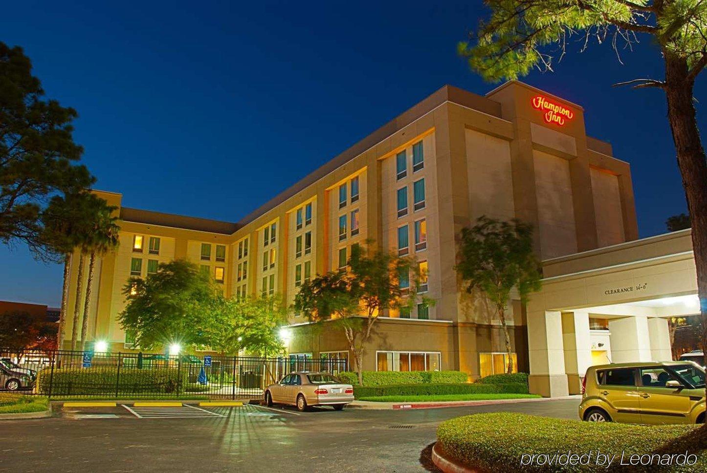 Hampton Inn Houston Near The Galleria Exterior photo